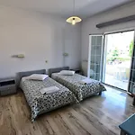 Appart hôtel Filippas In 3*