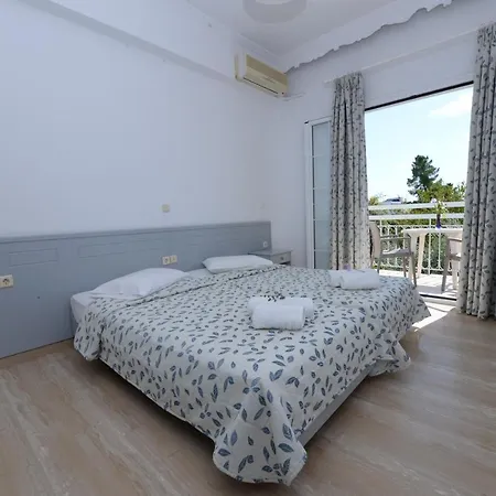 Filippas In 3* Gouvia