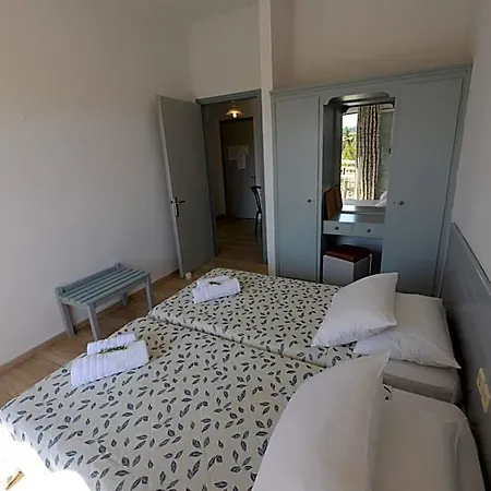 Filippas In Lejlighedshotel Gouvia