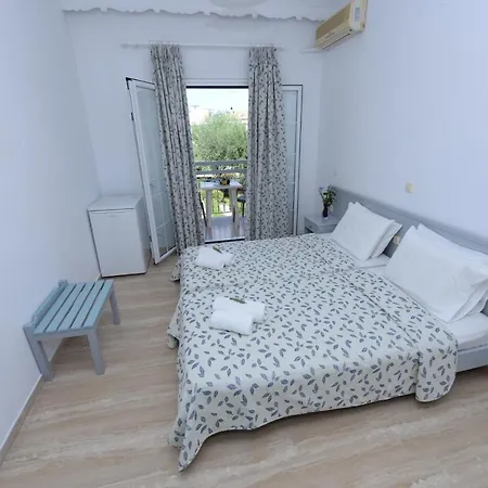 Filippas In Apartahotel 4*