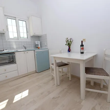 Filippas In Apartahotel 4*