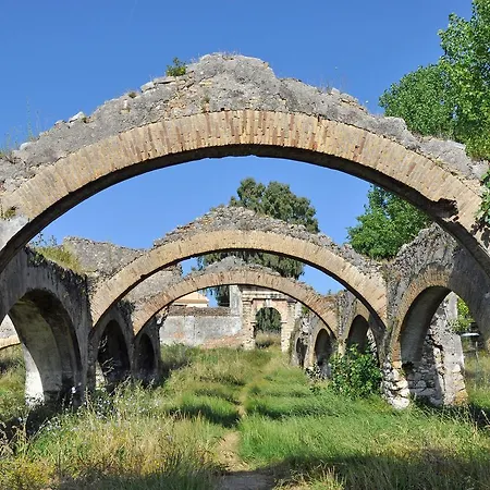 Filippas In Apartahotel 4*