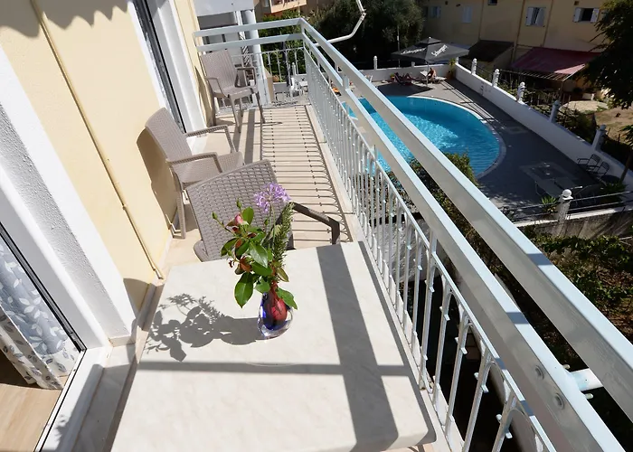 Filippas In Apart Otel